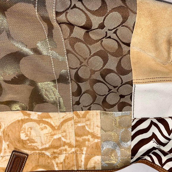 NWOT Coach Y2K Ergo signature patchwork hobo purse bag. Measure 19x12 - Picture 12 of 16